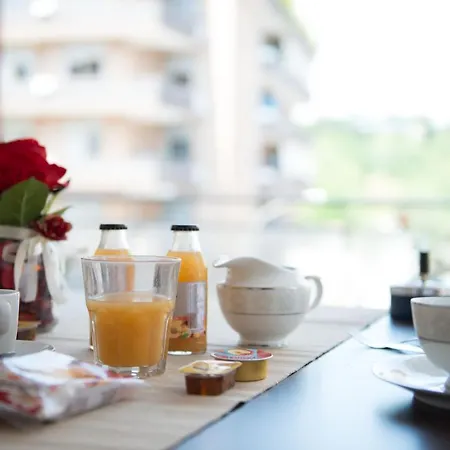 فندق مبيت وإفطار Authentic Sweet روما