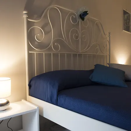 Authentic Sweet Рим