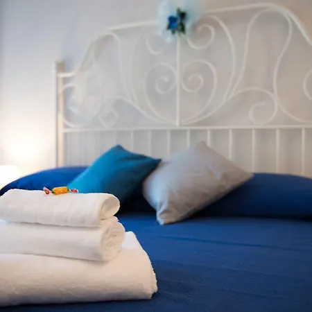 Authentic Sweet ベッド・アンド・ブレックファスト 4*